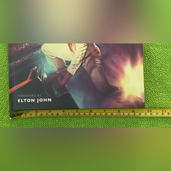 ROCKETMAN:INSIDE THE WORLD OF THE MOVIE Companion Book-ELTON JOHN,Hardcover New! - Picture 5 of 5